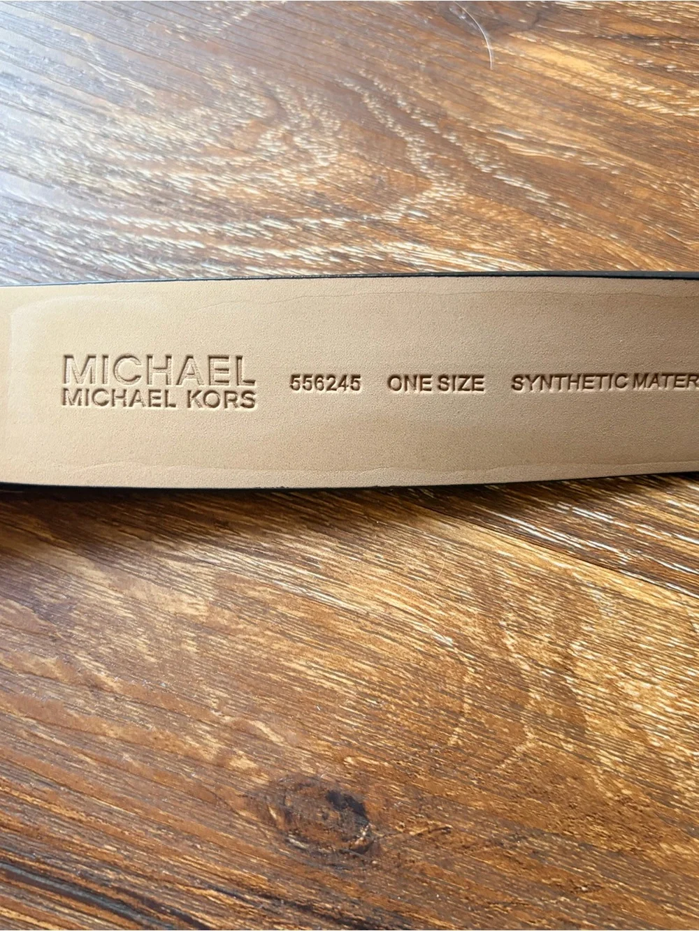 Michael Kors Logo Belt – One Size ✨